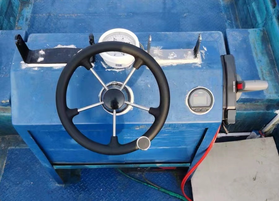 Lenkrad aus Edelstahl-PU-Schaum